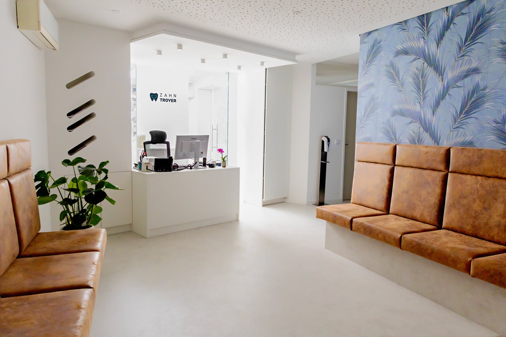 Dr. Troyer Johann Facharzt für Zahnheilkunde