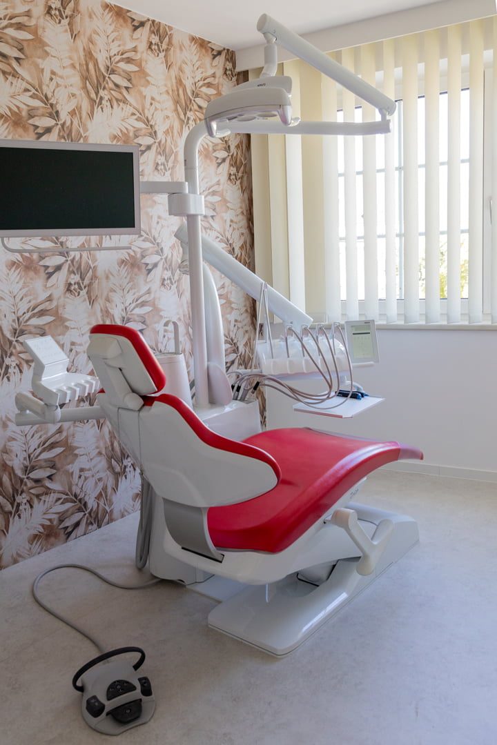 Behandlungszimmer 1 Dr. Johann Troyer